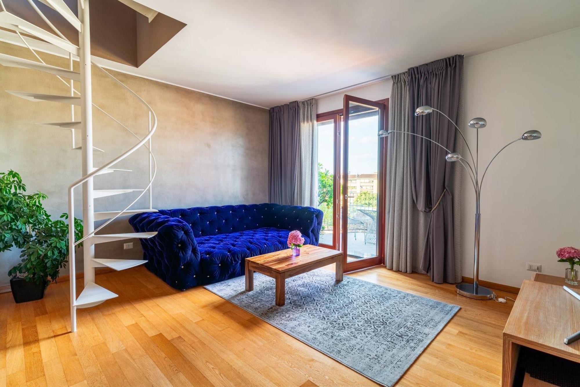 Fiftyfive-One Zuretti Aparthotel Milan Exterior photo