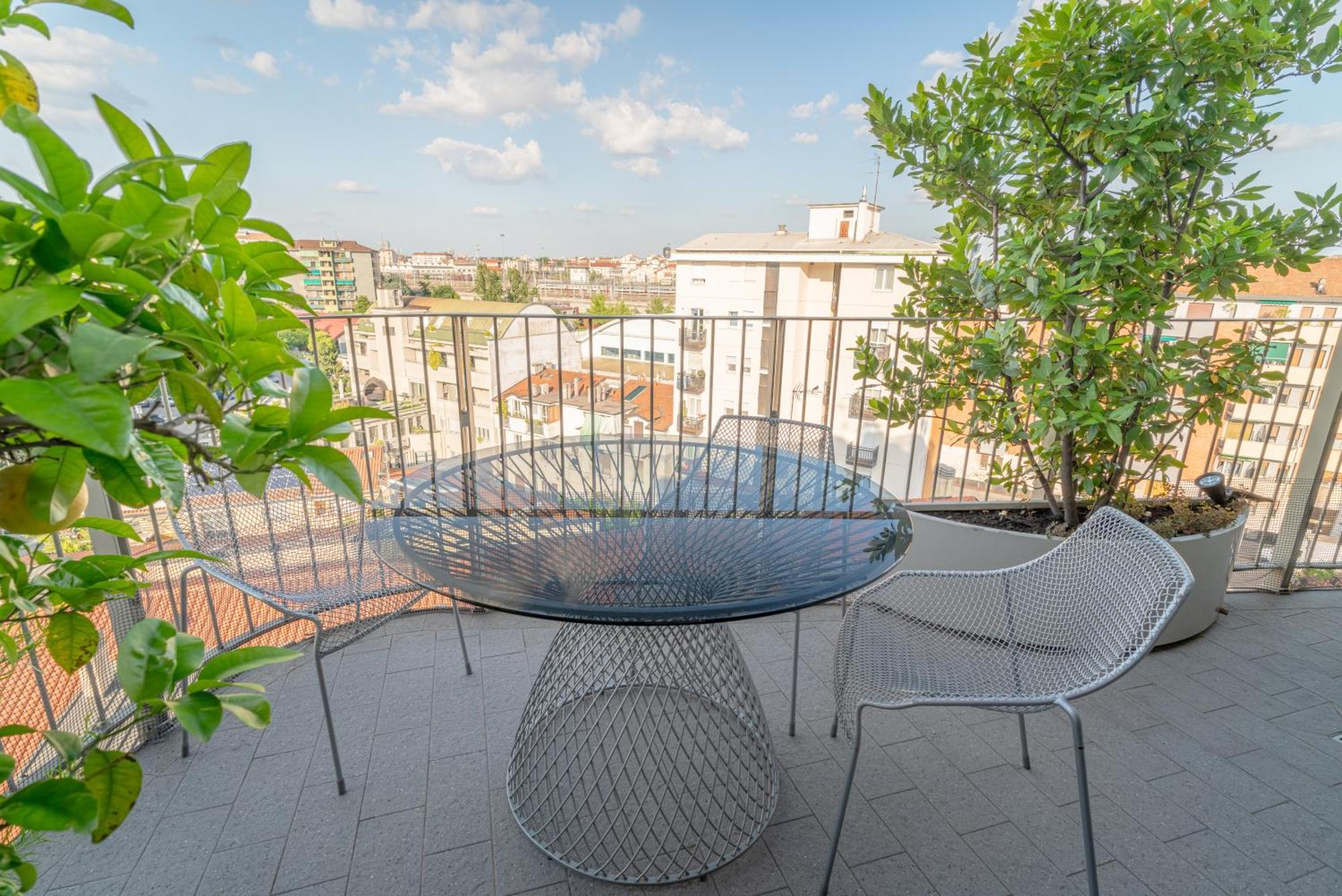 Fiftyfive-One Zuretti Aparthotel Milan Exterior photo